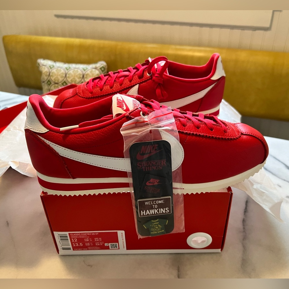 Nike X Stranger Things Classic Cortez w/Pins- NEw in Box-Never worn- collectible